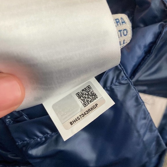 Moncler acorus down jacket - Picture 11 of 14